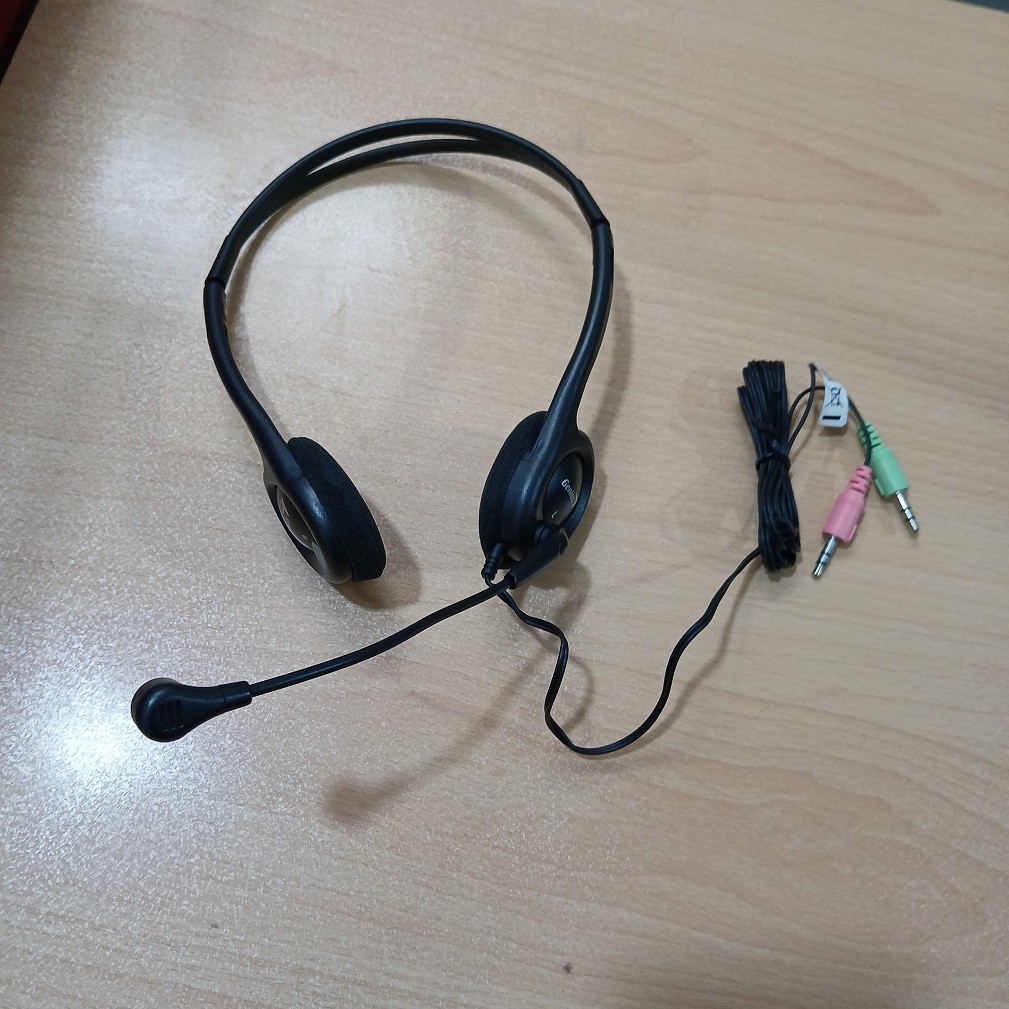 عکس محصول هدست سیمی جنیوس مدل خلبانی